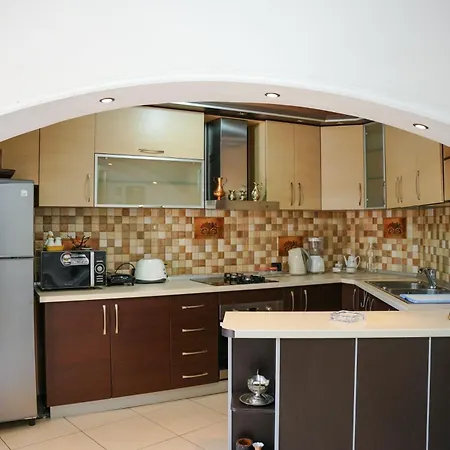 Apartman Centre Lions Gate 1 Tirana